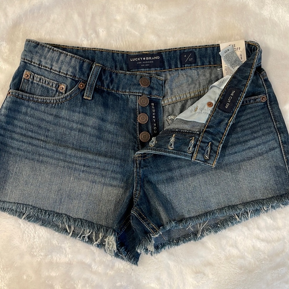 🍀 LUCKY BRAND Jeans Shorts 🍀